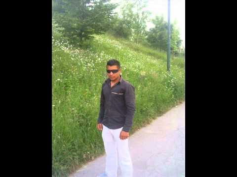 alen Asovic  ni mrtav pored nje