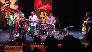 TARAGALTE - Oum live (Festival Jazz au Chellah 11/09/2013)