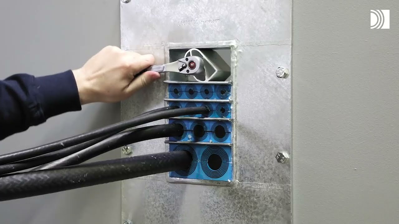 The pre-compression eccentric tool