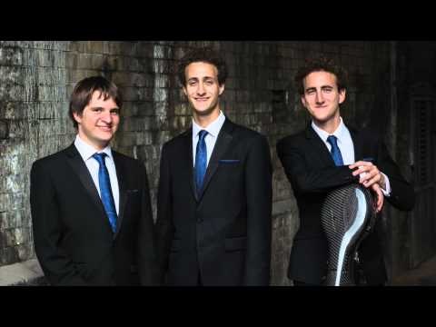 Busch Trio - Dvorak F-minor Trio (III)