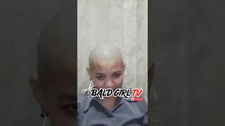 Download lagu From Gorgeous Hair to Completely Bald | Bald Girl TV  #headshave #headshaved #shorts #ytshorts mp3