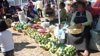 preview picture of video 'Mercado - San Cristobal de las Casas, Chiapas, México.'