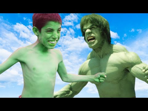 Hulk transformation in Real Life || A angry Boys run away from Crazy hulk and Climb to Tree