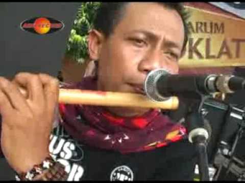 Rina Amelia - Saat Jumpa Pertama (Official Music Videos)