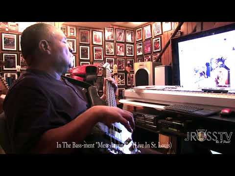 James Ross @ Jross - "Bass-ment Mess Around" - www.Jross-tv.com (St. Louis) Modulus VJ4