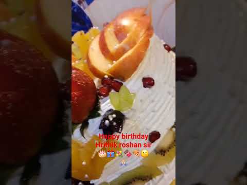 Happy birthday Hrithik roshan sir🎂🎁💐🍫🍕🙂🙏🏻