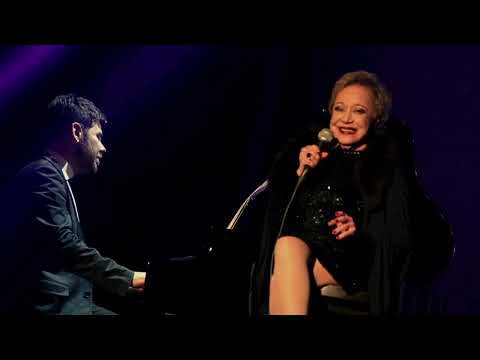 Claudette Soares canta Resposta (Maysa) - 2008 no Teatro Itália
