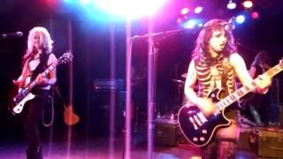 Cherri Bomb - Roxy - Raw Real