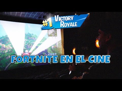 Gabiilon - Jugué Fortnite escondido en el cine & casi voy PRESO !