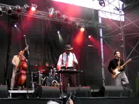 The Lazy Jumpers -video 2-  Cerdanyola Blues 2008