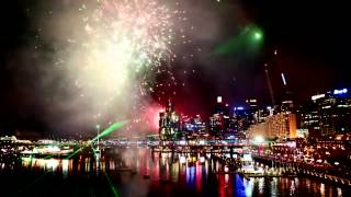 preview picture of video 'Darling Harbour New Year's Eve 2014'