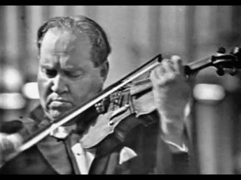 David Oistrakh plays Beethoven Violin Concerto - video 1959 best quality