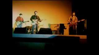 the TIME BETWEENS - Don&#39;t Make Waves 1990 (Byrds)