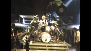 Queen + Paul Rodgers - Reaching Out / Tie Your Mother Down - Live in Firenze , Italia 7.4.2005