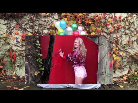 Backstage Spring-Summer 2018 Campaign | ISABEL MARANT