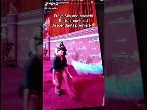 Malachi Barton and Freya Skye reunite at the descendants premiere 🥹 #malachibarton @iamfreyaskye