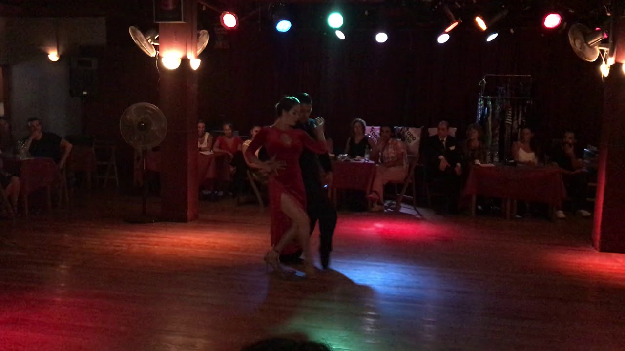 Laura Smart y Joaquín Besga - 4 "Derecho Viejo"