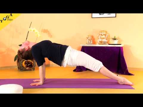 Yoga zur Selbstreflexion - Entdecke die Geheimnisse der Yogastellungen - Yogatherapie mit Shivakami