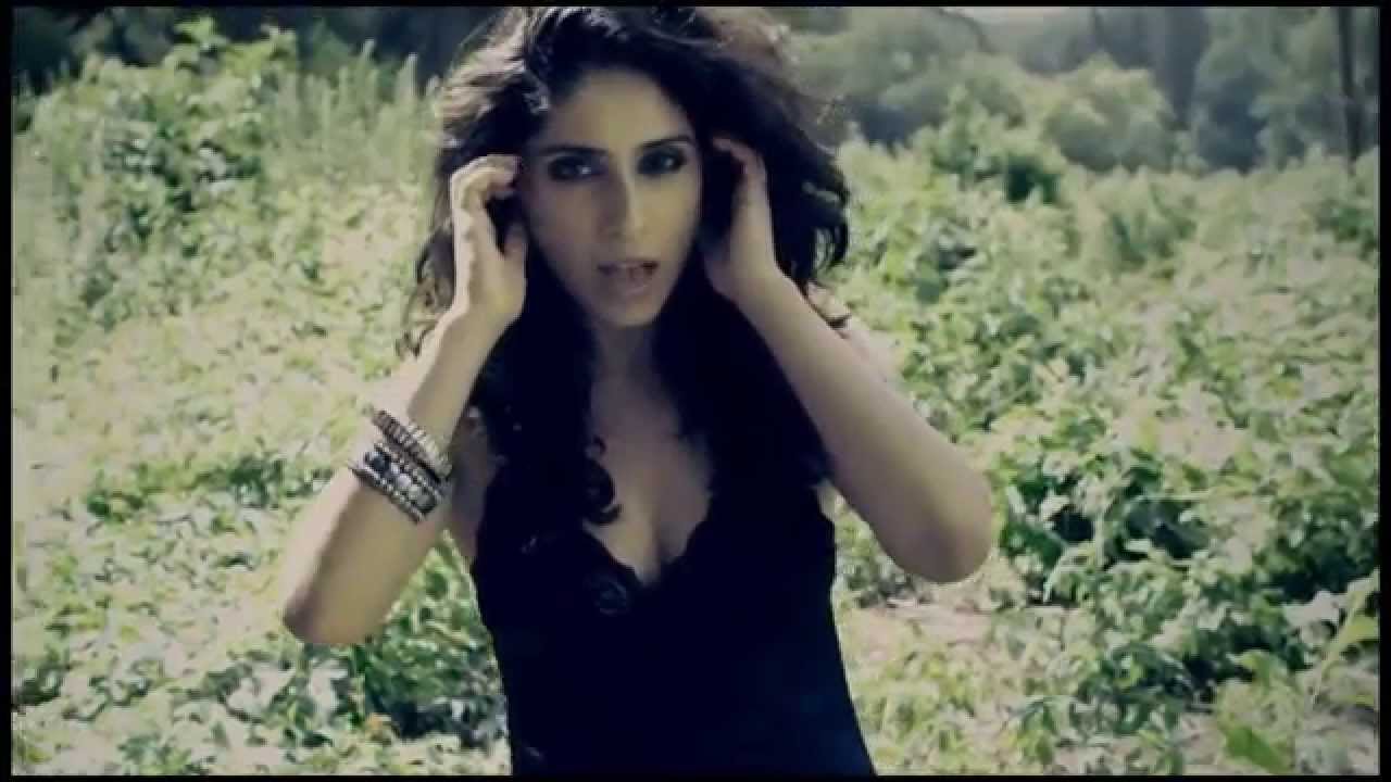 Tabaah (Title) Lyrics  | Tabaah | Neha Bhasin | Gaurav Dayal