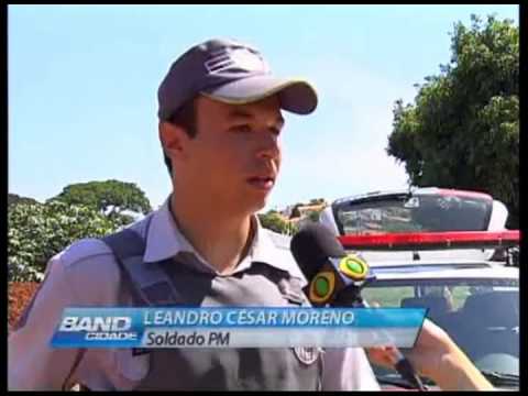 Band Cidade Campinas - Pessoas são presas por tráfico de drogas - 29 10 2012