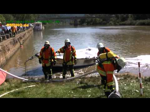 Motorboot-Brand auf dem Neckar in Eberbach 17.08.2011