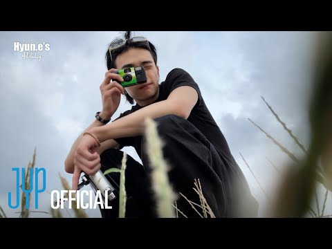 [SKZ VLOG] Hyunjin : Hyun.e's Holiday 12