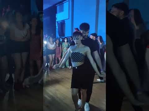Bailando con Sara Panero// social bachataspain 2022