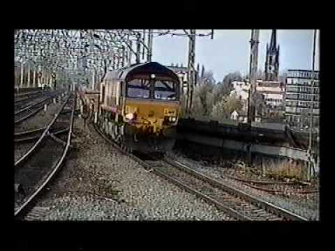 STOCKPORT STATION 10/11/2002