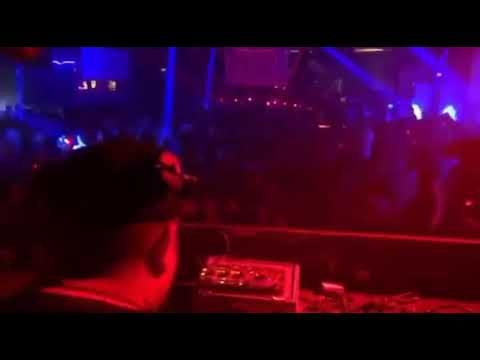 Antonio Pica plays „Tomi&Kesh, Alessandro Diruggiero - Puff Puff“ at Too Long Milano