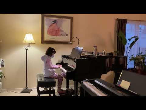 Mabel performs A Day in the Life of a Tall Giraffe by Hague