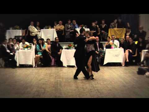 Javier Rodriguez y Andrea Misse   Grand Milonga, 2 October 2010, Dance 1