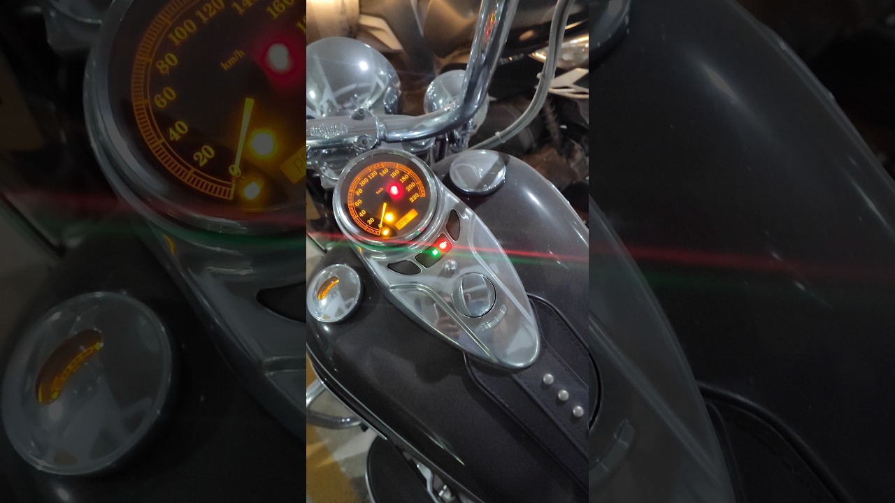 Ligando a Harley-Davidson Heritage, após mais de 1 mês parada... #harleydavidson