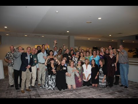 How to hold a successful class reunion