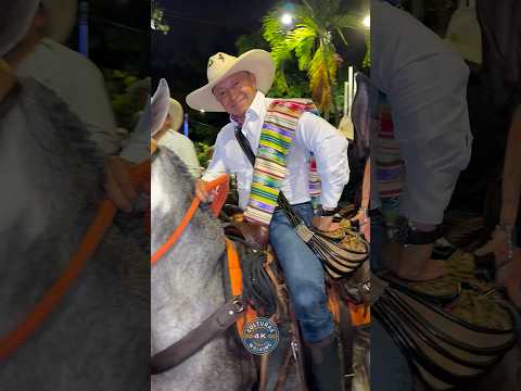 El arte de montar un Hermoso mular  de la finca Betulia  Rivera Huila 🇨🇴 #culturas4k #colombia