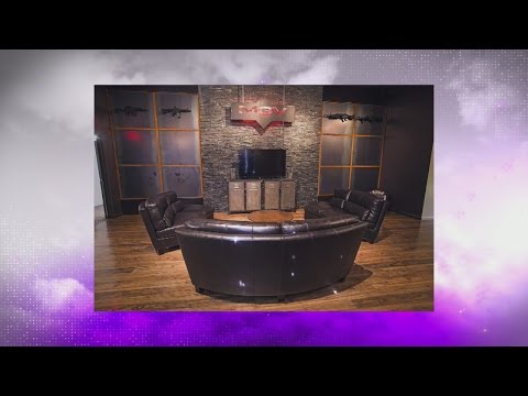 Machine Guns Vegas on Valley View Live!