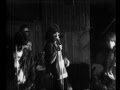 Now I Wanna Sniff Some Glue - The Ramones CBGB 1974