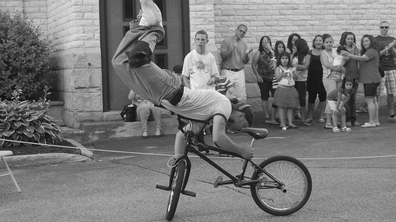 Hire WheelsNMotion BMX Bicycle Stunt Shows Circus Entertainment in
