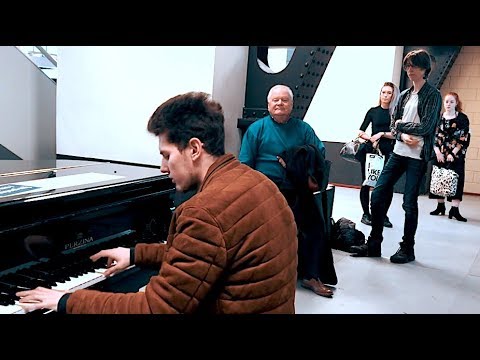 Piano Improvisation Pt. 1 [Blues by Thomas Krüger] at Amsterdam Train Station - Thomas Krüger
