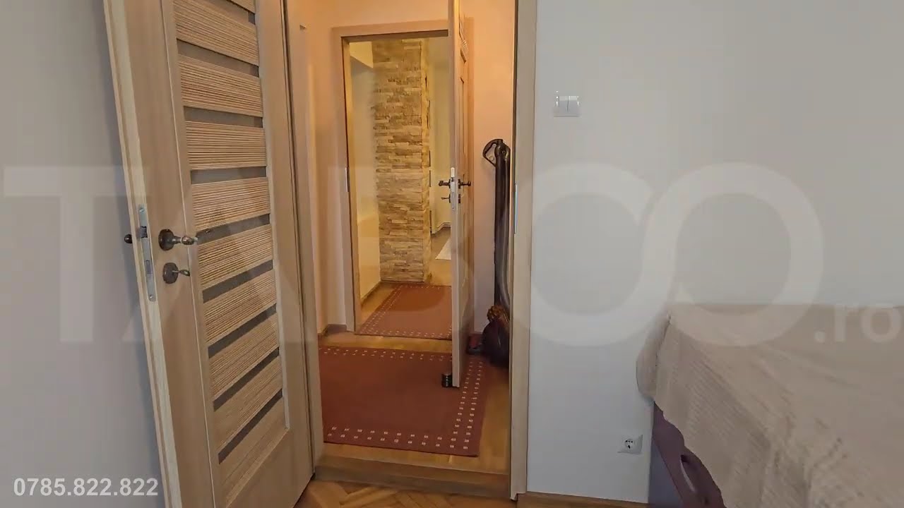 Apartament decomandat de vanzare 80mp 3 camere 2 bai zona C Dumbravii - Video