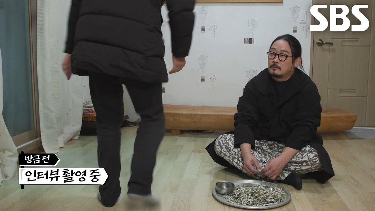 김도윤, 인터뷰하다 눈치 없이 풀려버린 괄약근에 창피↘