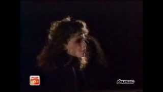 Bài hát T'en Va Pas - Nghệ sĩ trình bày Elsa