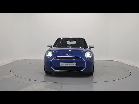 Mini Cooper Cooper E - Image 2