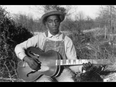 Mississippi Fred McDowell with his wife Annie McDowell - Get Right Church