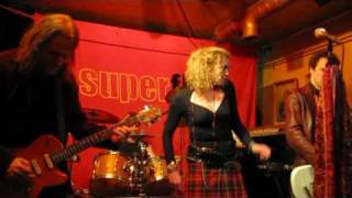 Superfloor - Problem Child (Doyle Bramhall II)