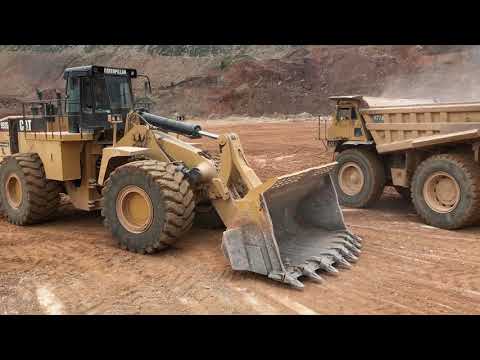 Caterpillar 992G Wheel Loader Loading Caterpillar Dumpers - Sotiriadis/Labrianidis Mining
