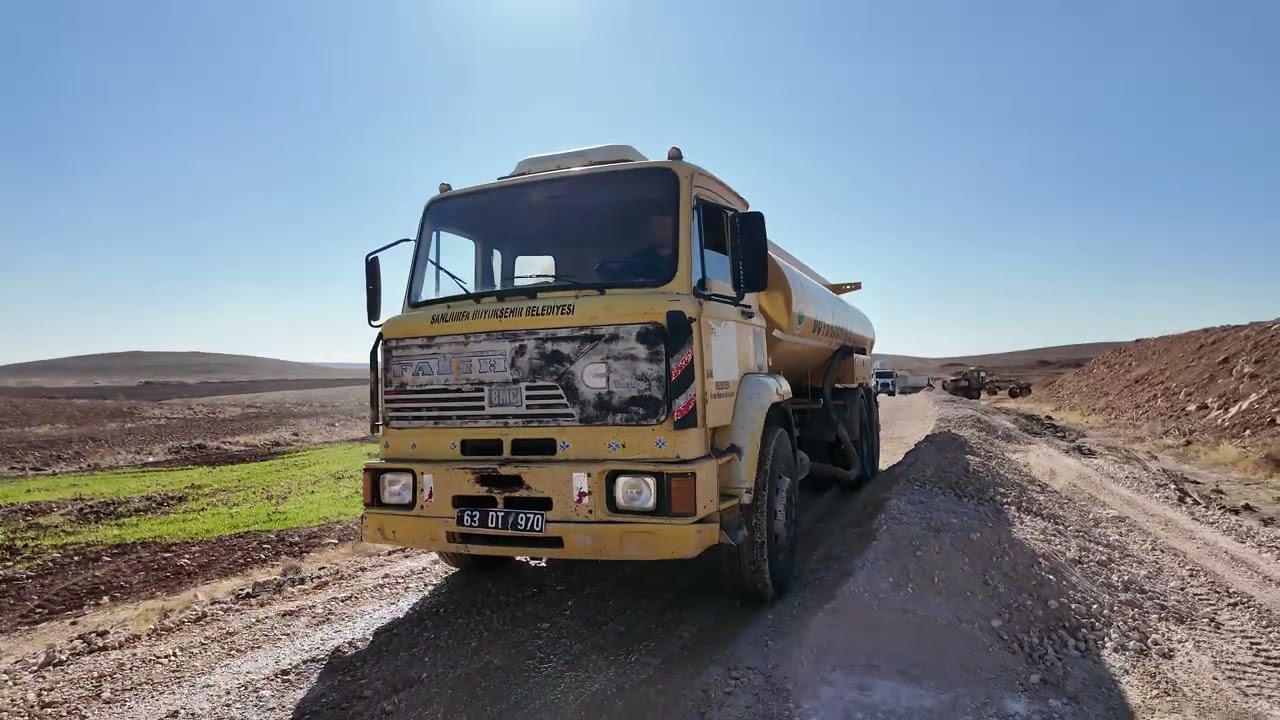 BÜYÜKŞEHİR, KIRSALDA BOZUK YOL BIRAKMIYOR