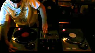 Deep House Vinyl DJ Mix