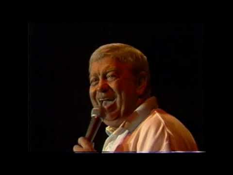 Mel Torme Sings SWEDISH SCAT! Talks Harry Anderson, Night Court, and Ella Fitzgerald