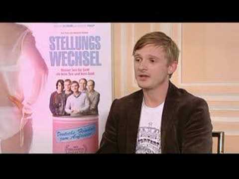 Florian Lukas im VANITY FAIR ONLINE Interview