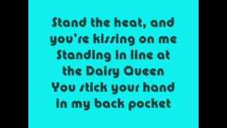 Jessie James - Boys in summer (lyrics)
